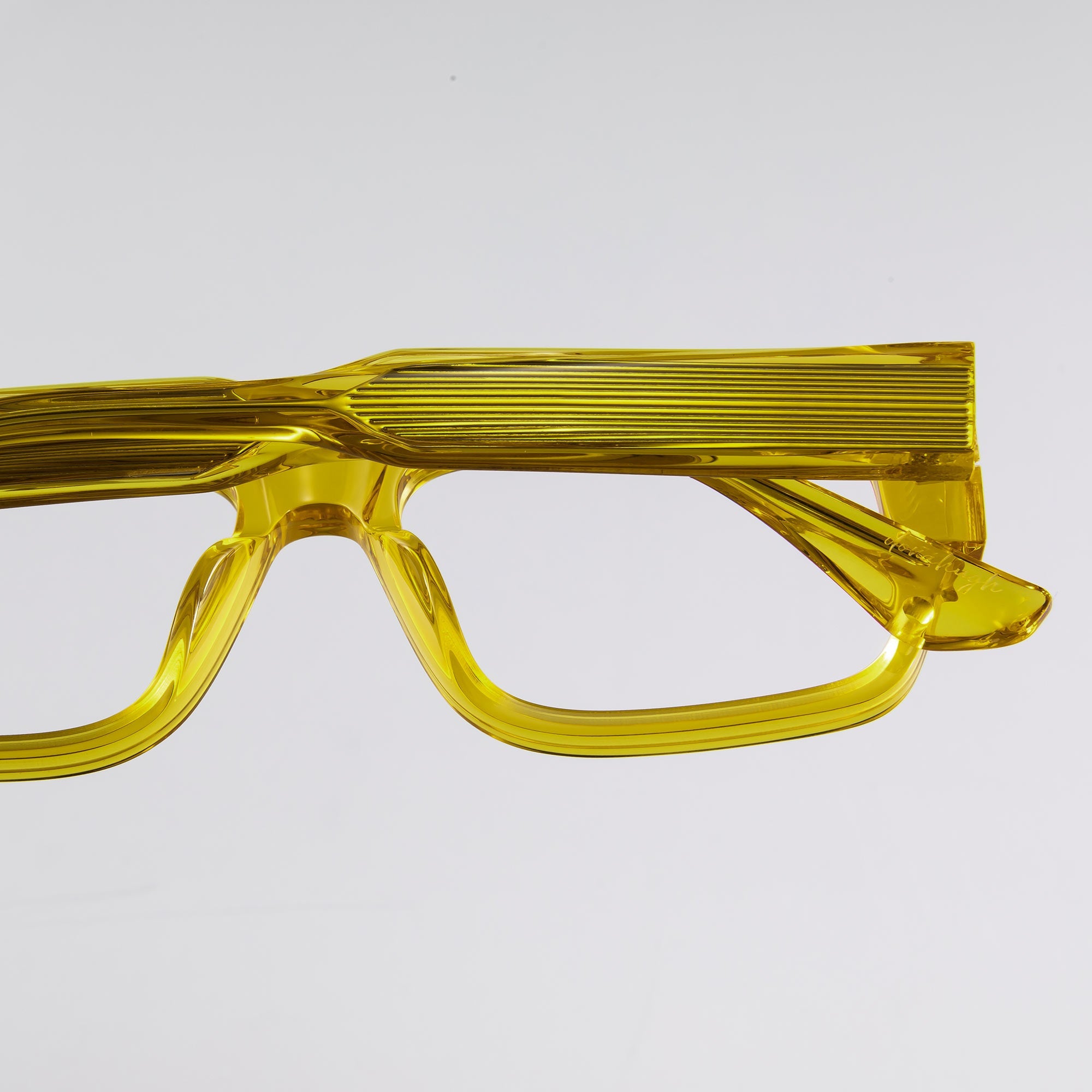 Donahugh-eyeglasses-yellowgreen