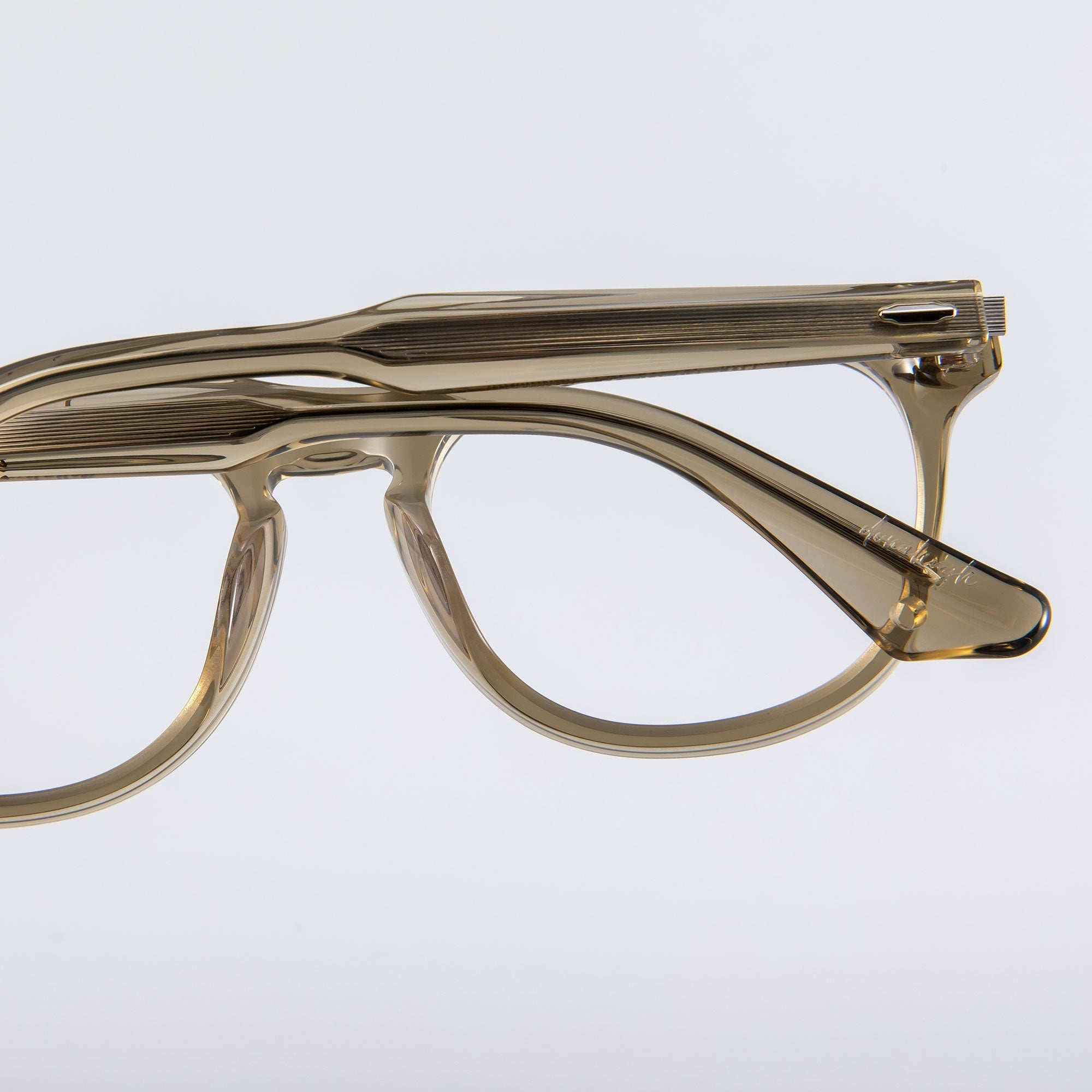 Donahugh-eyeglasses-transbrown