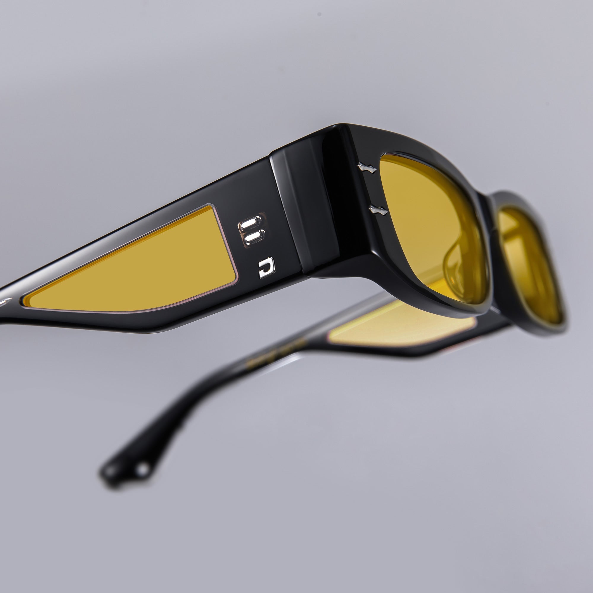 Donahugh-sunglasses-blackyellow